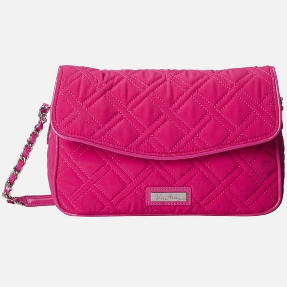 Vera Bradley Handbags - NWT Vera Bradley Chain shoulder bag